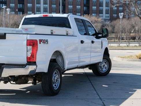 Used 2021 Ford F250 XL w/ Power Equipment Group image 27