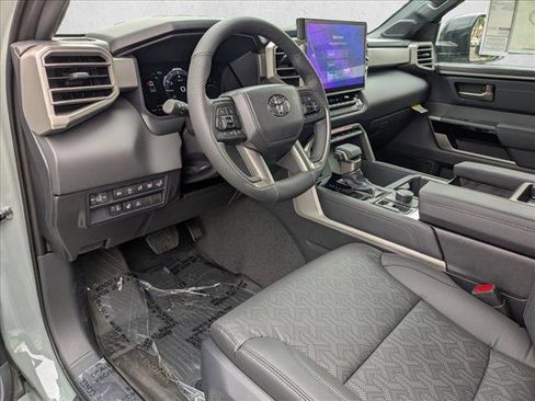 Used 2025 Toyota Tundra Limited image 3