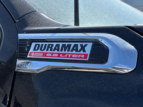 Used 2020 GMC Sierra 2500 SLT w/ SLT Premium Plus Package image 4