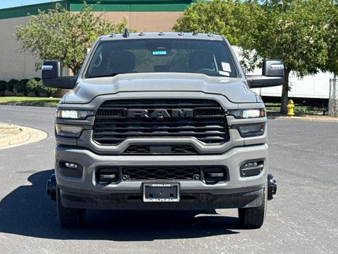 New 2026 RAM 3500 Big Horn AWD/4WD image 8