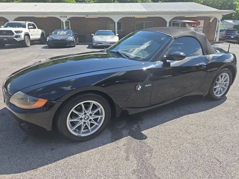 Used 2003 BMW Z4 2.5i RWD image 1