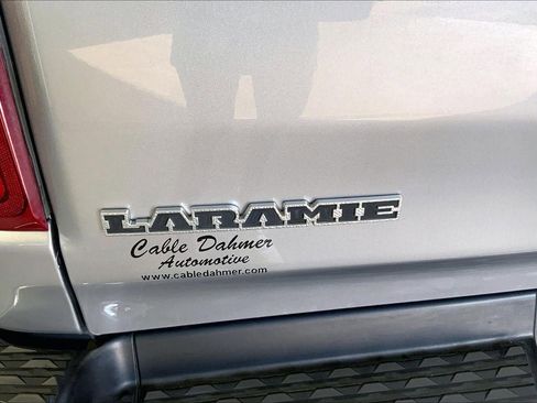 Used 2023 RAM 1500 Laramie AWD/4WD image 8