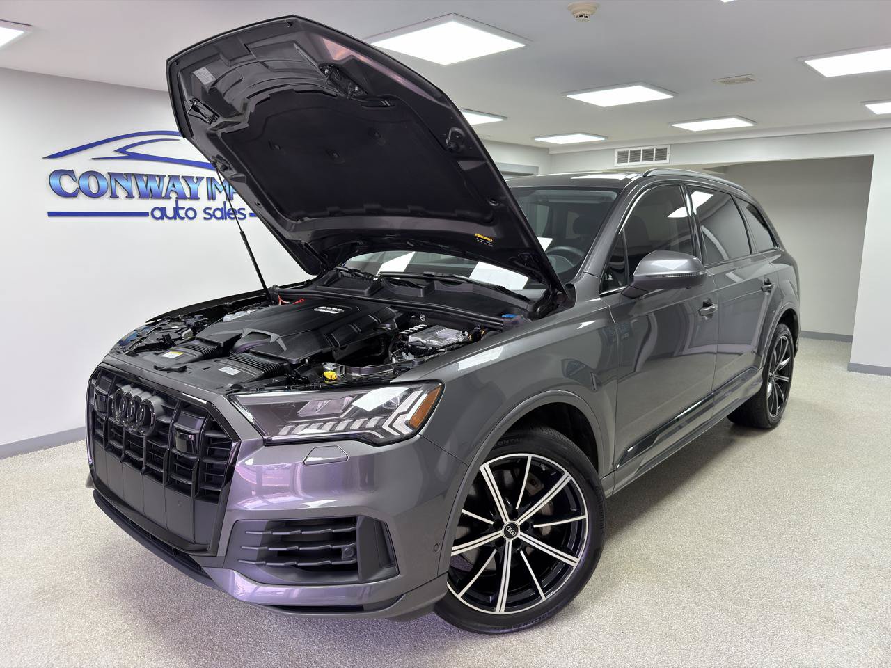 Used 2023 Audi Q7 3.0T Premium Plus AWD/4WD image 34