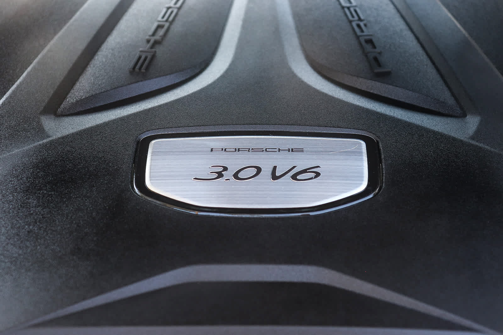 Used 2021 Porsche Cayenne Coupe AWD/4WD image 41