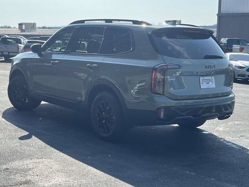 Used 2025 Kia Telluride AWD image 6