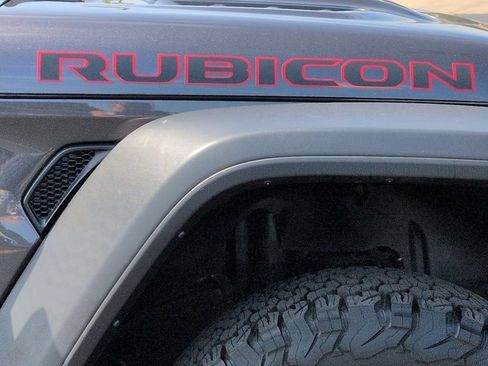 Used 2024 Jeep Wrangler Unlimited Rubicon w/ Technology Group AWD/4WD image 27