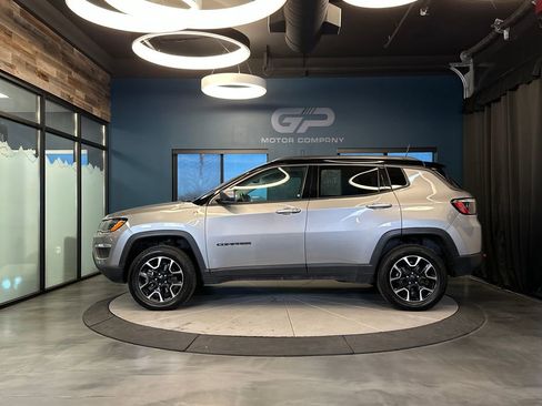 Used 2021 Jeep Compass Trailhawk w/ Sun and Sound Group AWD/4WD image 6