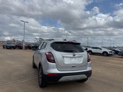 Used 2022 Buick Encore Preferred image 15