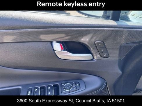 Used 2023 Hyundai Santa Fe Limited w/ Cargo Package AWD/4WD image 19