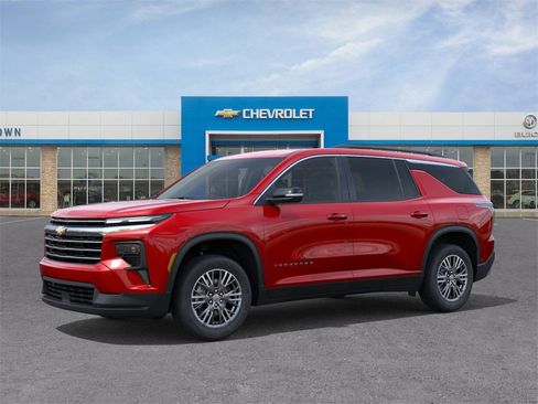 New 2026 Chevrolet Traverse LT w/ Driver Confidence Package image 2