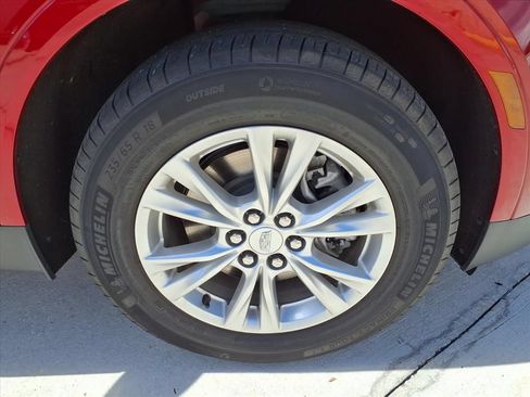 Used 2024 Cadillac XT5 Luxury FWD image 7