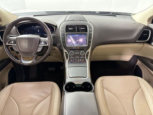 Used 2020 Lincoln Nautilus Reserve FWD image 17