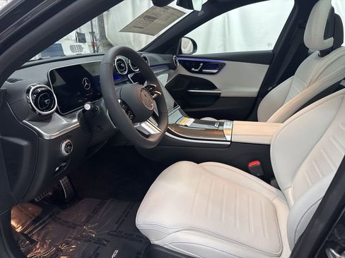 Used 2025 Mercedes-Benz C 300 Sedan image 14