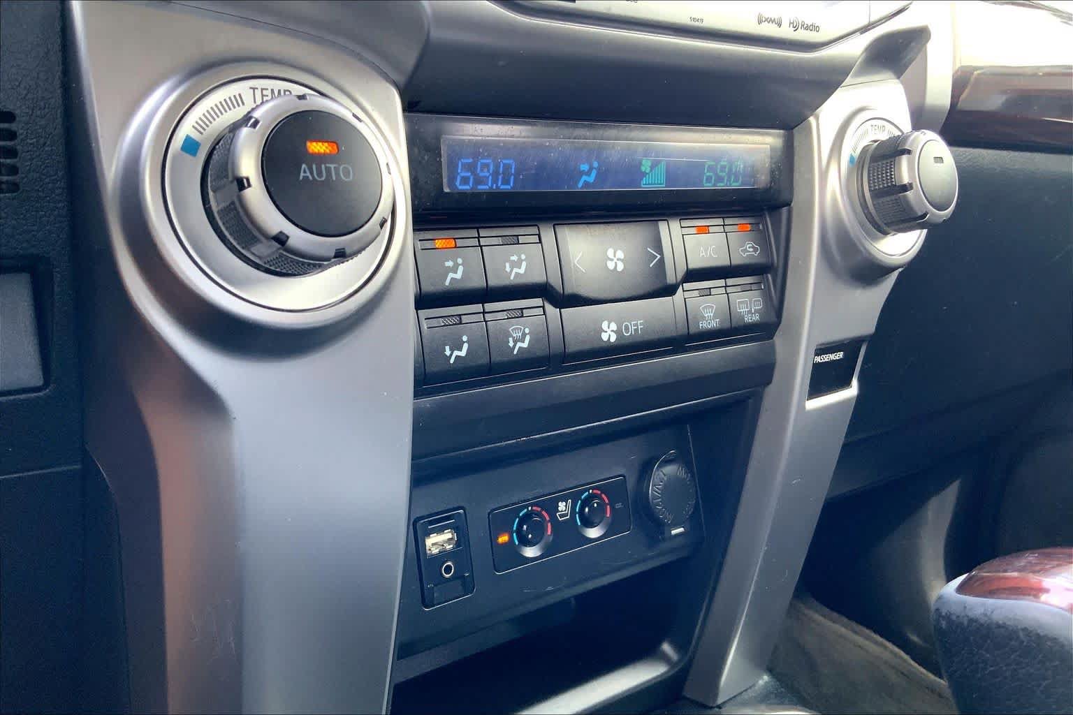 Used 2019 Toyota 4Runner Limited RWD image 59
