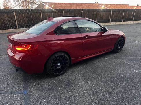 Used 2017 BMW M240i Coupe image 3