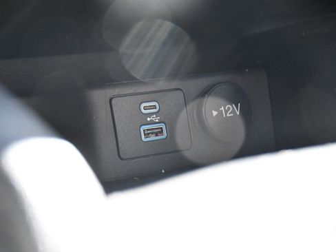 Used 2022 Ford Escape SE w/ SE Sport Appearance Package AWD/4WD image 29