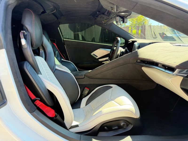 Used 2023 Chevrolet Corvette Stingray Premium Cpe w/ Z51 Performance Package RWD image 22