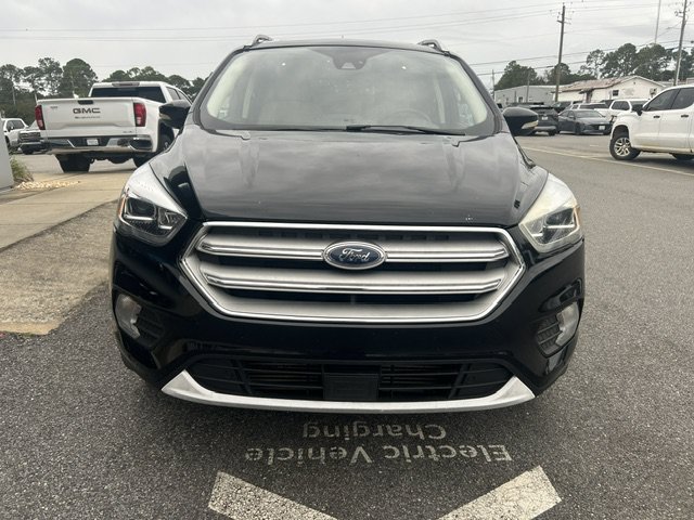 Used 2019 Ford Escape Titanium FWD image 3