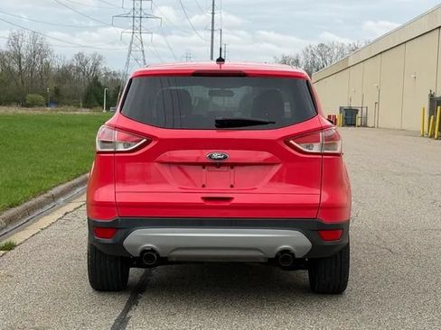 Used 2015 Ford Escape SE AWD/4WD image 33