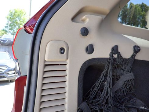 Used 2019 Jeep Grand Cherokee Limited w/ Luxury Group II image 29