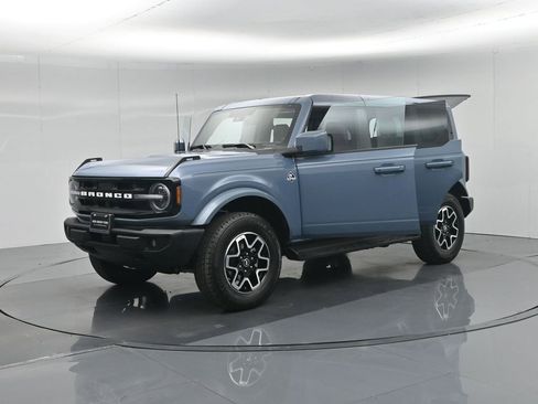 Certified 2025 Ford Bronco Outer Banks image 35