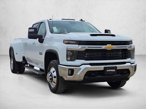 New 2026 Chevrolet Silverado 3500 LT w/ Texas Edition image 7