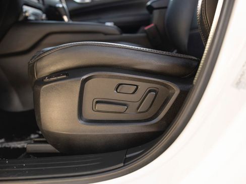 Used 2023 MAZDA CX-5 AWD 2.5 S w/ Preferred Package image 12