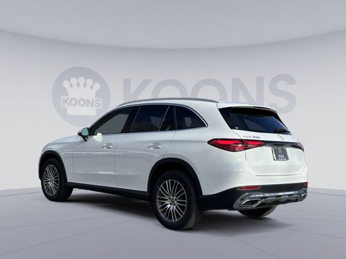 Used 2026 Mercedes-Benz GLC 300 4MATIC image 4