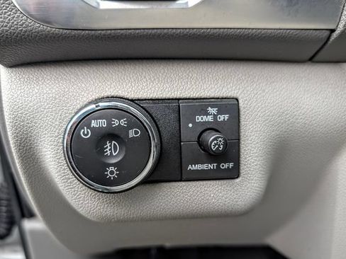 Used 2016 GMC Acadia SLT FWD image 23
