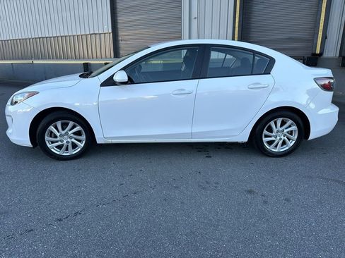 Used 2012 MAZDA MAZDA3 i Touring image 2