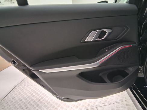 Used 2023 BMW 330i Sedan w/ Premium Package RWD image 29
