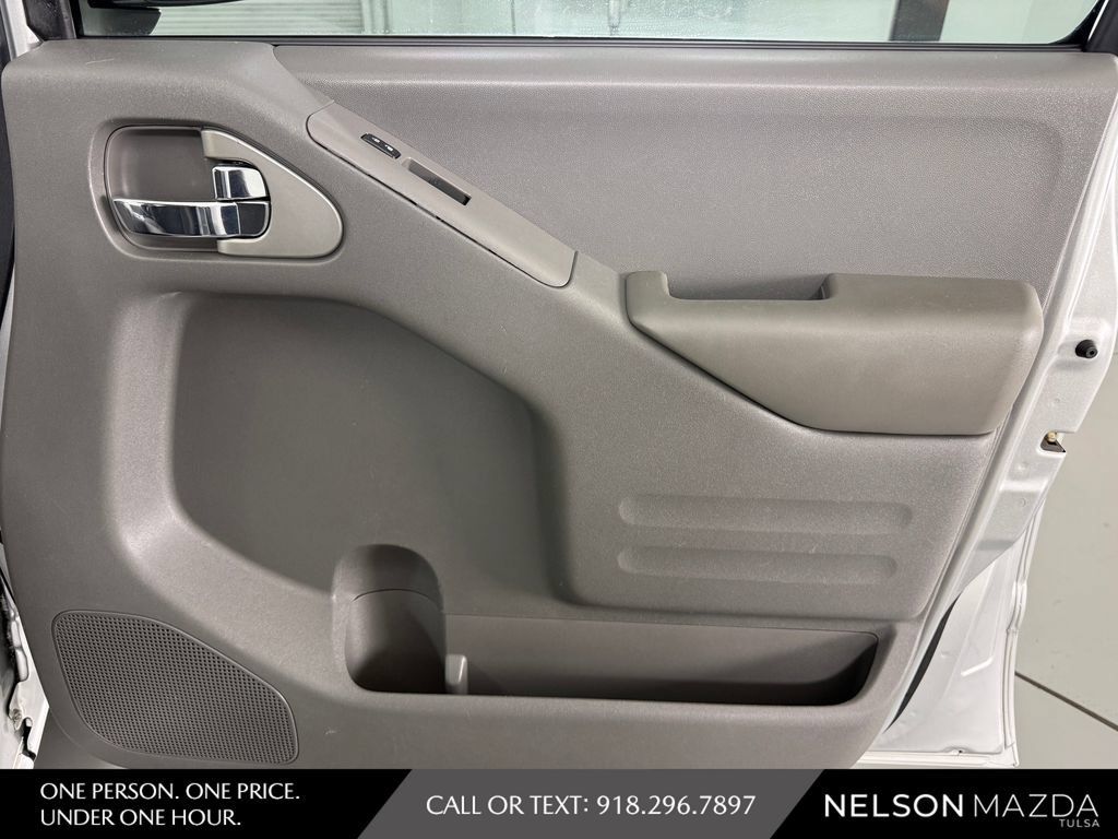 Used 2019 Nissan Frontier SV RWD image 44
