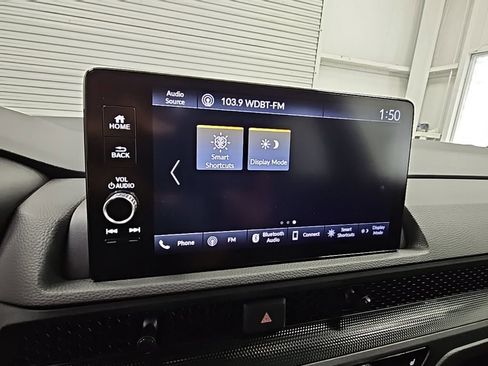 Used 2025 Honda CR-V Sport-L image 18