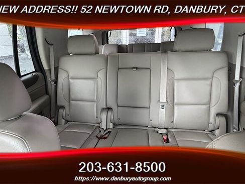Used 2016 GMC Yukon SLT w/ Open Road Package RWD image 25