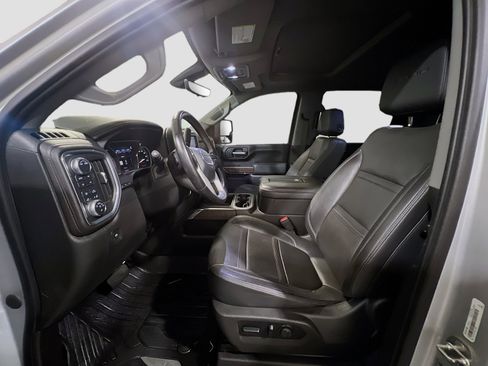 Used 2021 GMC Sierra 3500 Denali w/ Denali Ultimate Package AWD/4WD image 16