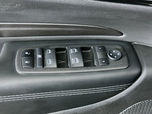 Used 2024 Dodge Durango SXT image 15