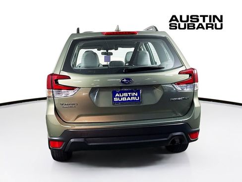 Used 2021 Subaru Forester image 6