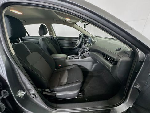 Used 2024 Nissan Sentra SV image 28