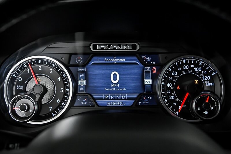 Used 2019 RAM 1500 Laramie AWD/4WD image 21