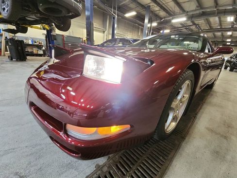 Used 2003 Chevrolet Corvette Coupe w/ Preferred Equipment Group image 29