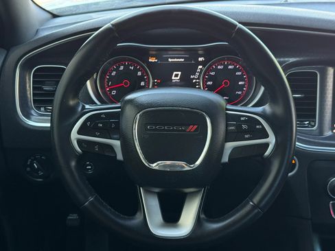 Used 2016 Dodge Charger SXT w/ Navigation & Travel Group RWD image 30