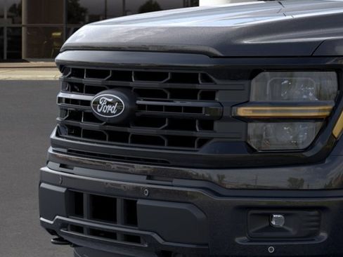 New 2026 Ford F150 XLT w/ Equipment Group 302A MID AWD/4WD image 17