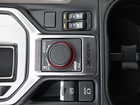 Used 2020 Subaru Forester Premium AWD/4WD image 10