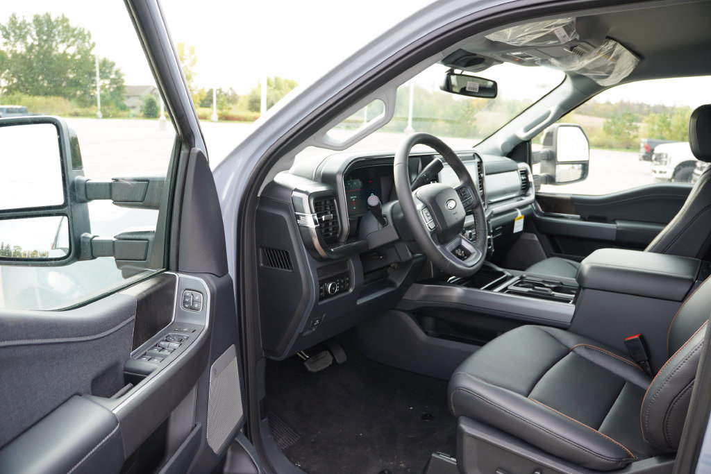 New 2027 Ford F350 Lariat w/ Black Appearance Package AWD/4WD image 11