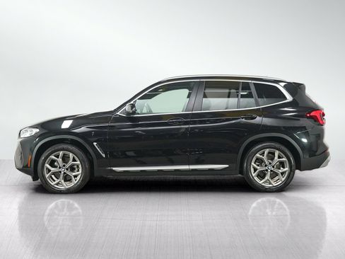 Used 2024 BMW X3 xDrive30i w/ Premium Package AWD/4WD image 2
