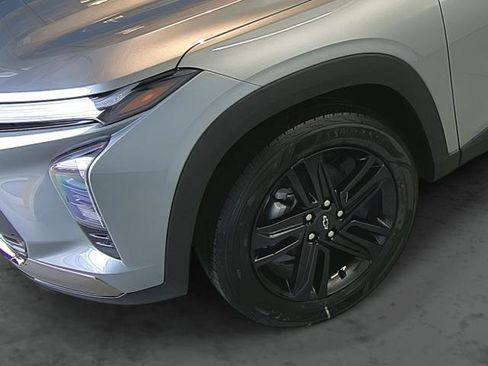 New 2026 Chevrolet Trax ACTIV image 7