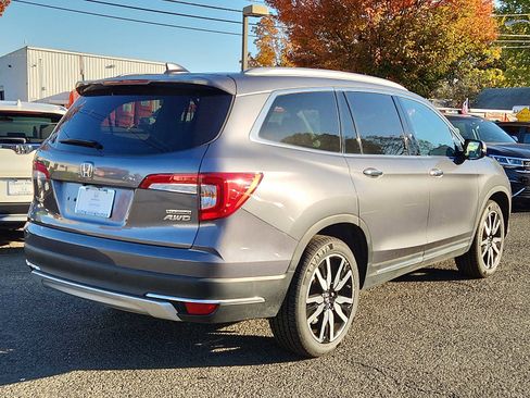 Certified 2022 Honda Pilot Touring image 6