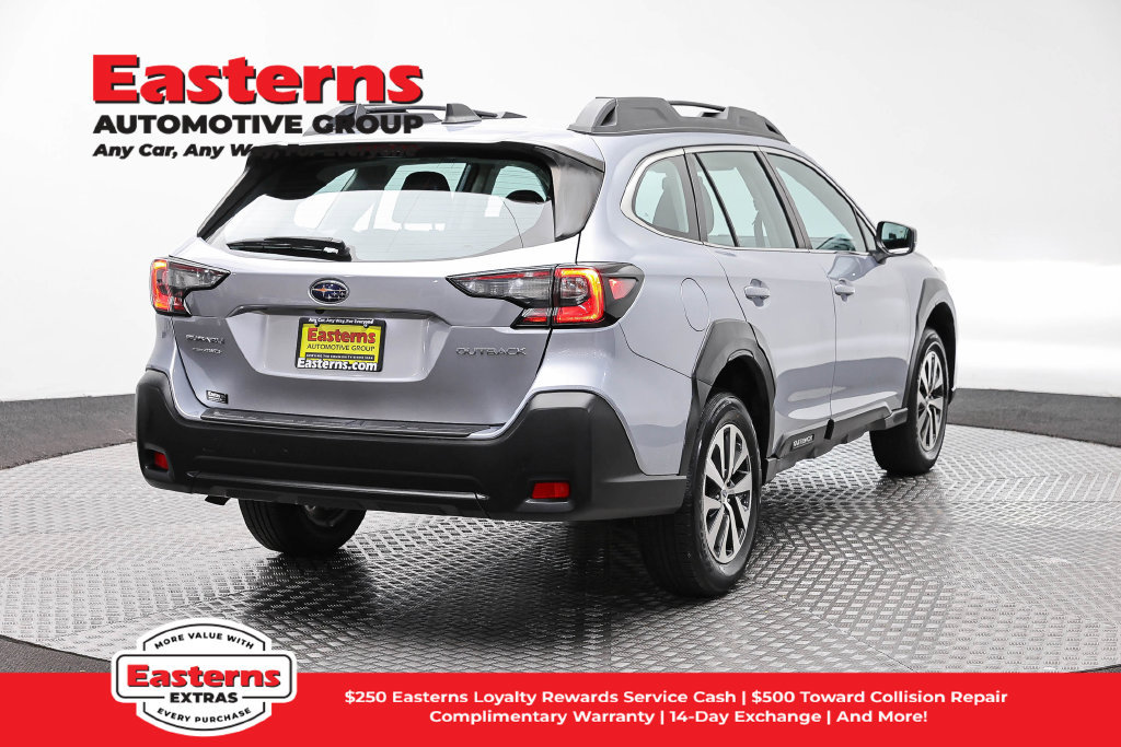 Used 2024 Subaru Outback AWD/4WD image 6