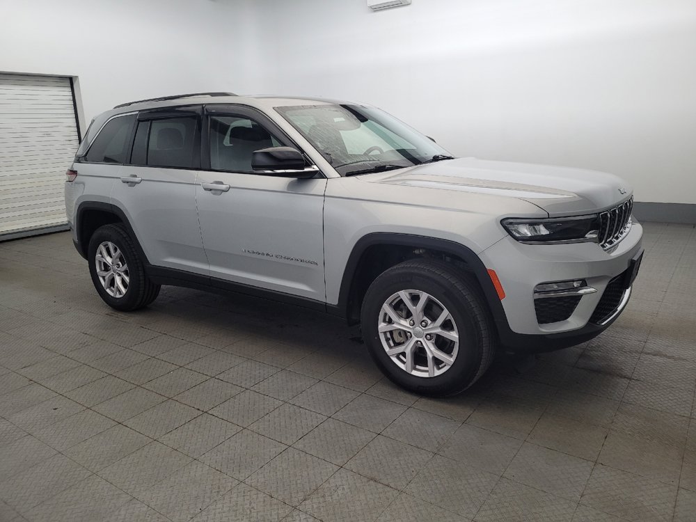 Used 2022 Jeep Grand Cherokee Limited AWD/4WD image 11
