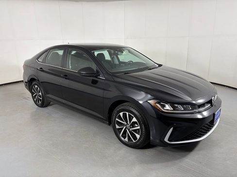 Used 2025 Volkswagen Jetta S FWD image 2